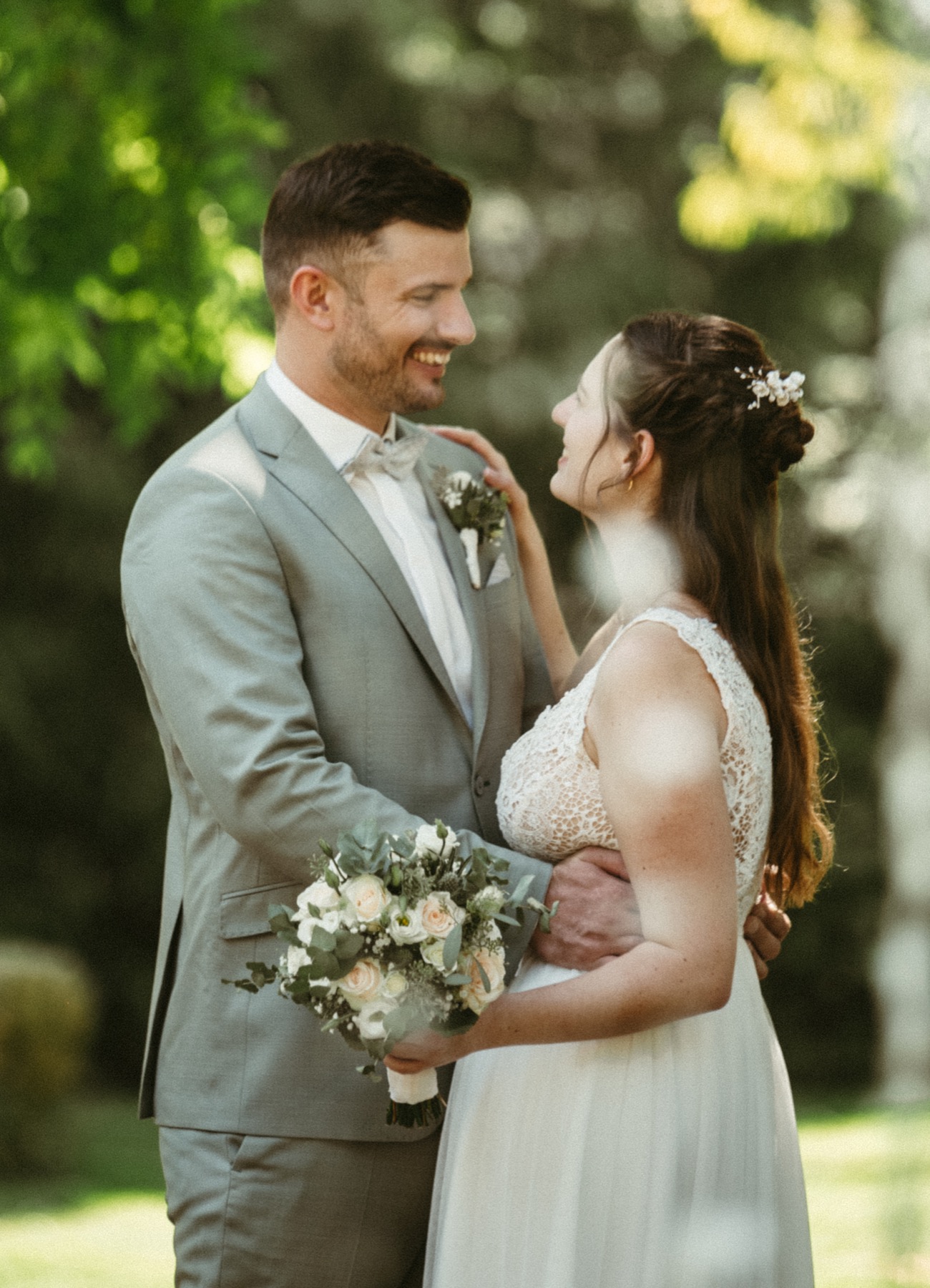 Jana und Kevin an ihrem Hochzeitstag